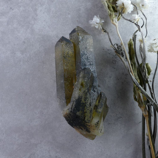 Crystal Healing Powerhouse - Dumi's Crystals (133g). Irradiated Smoky Quartz Cluster (3.6cm x 9.2cm x 3.3cm). Deep smoky hues with amplified energy for grounding & emotional balance. 