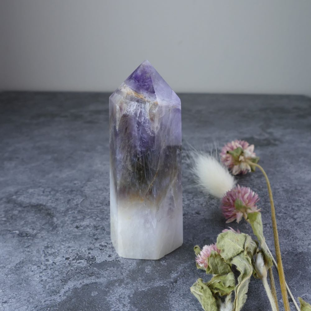 Crystal Magic for Meditation & More : Dumi's Crystals Trinity Towers (Amethyst, Smoky Quartz, White Quartz). Enhance energy & promote balance (7.9cm x 2.9cm x 2.9cm). 