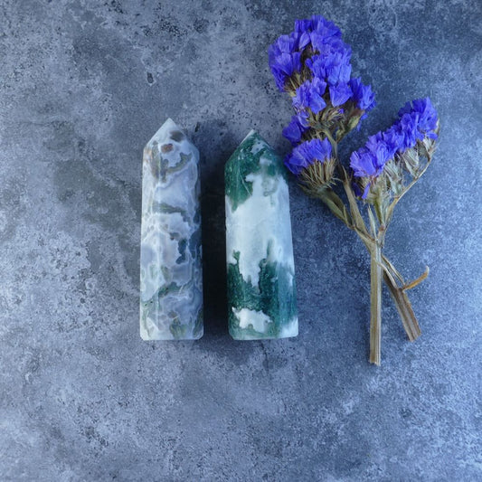 Moss Agate Crystal Tower - Dumi's Crystals - Captivating tower featuring inclusions resembling moss landscapes. Promotes emotional balance, peace, and well-being. 