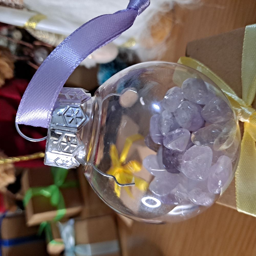 amethyst Christmas ornament tree bauble Dumi's Crystals