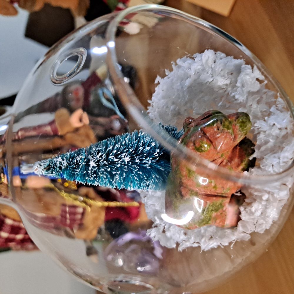 christmas landscape glass bauble with unakite bear, miniature christmas tree and artificial snow dumi's crystals